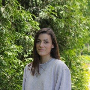 Meet your Posher, Maya